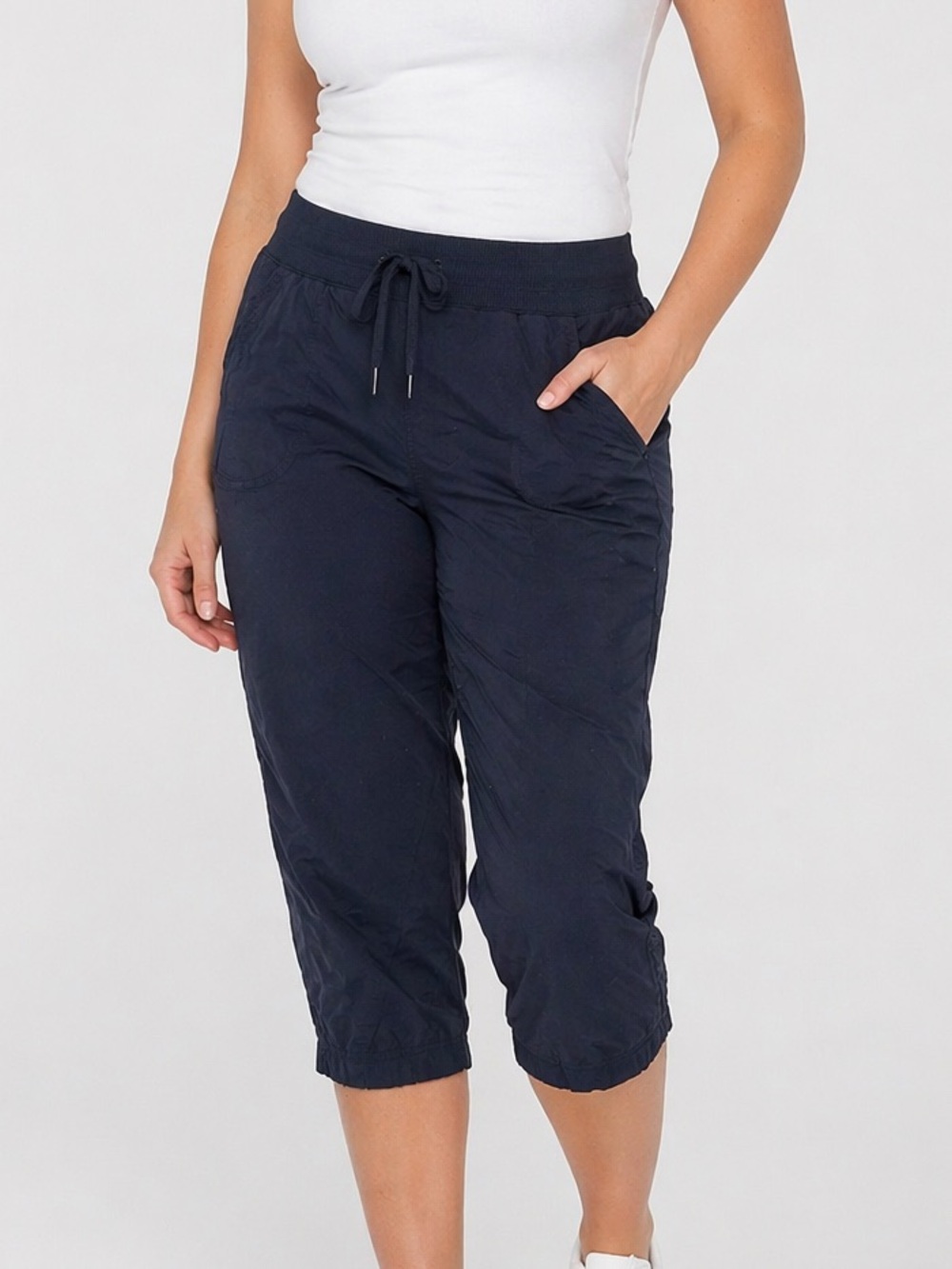 The North Face Navy Capri Pants Womens XL Lightweight Outdoor Hiking